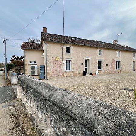 Chez Marcel - Maison 3 Chambres ลุสซาคเลส์ชาโต ภายนอก รูปภาพ
